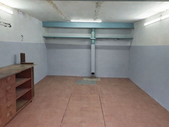 Большой гараж в кооперативе Турист, ул. Автотранспортная, 12 Дніпро