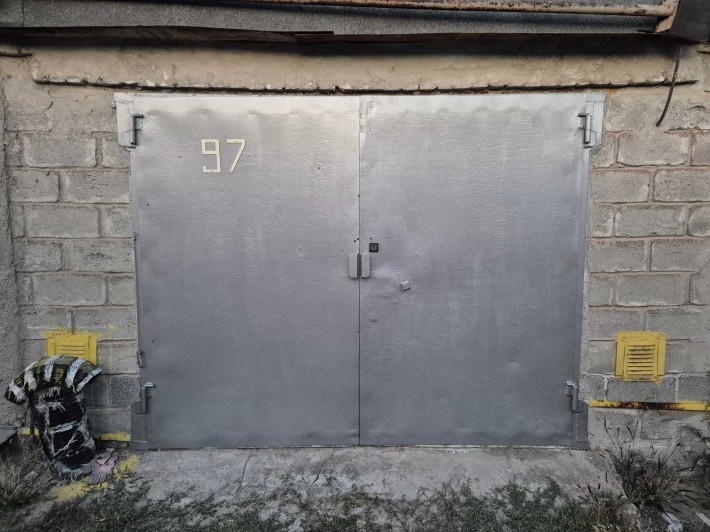 Сдам капитальный гараж  р-н Шевченковский посёлок ДД - фото 1