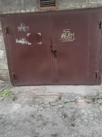 Сдам гараж капитальный 4х6 12 апреля - фото 1