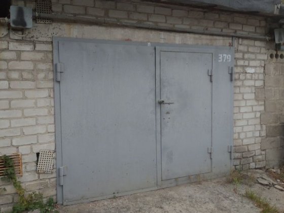 Сдам в аренду гараж на 12 квартале Дніпро
