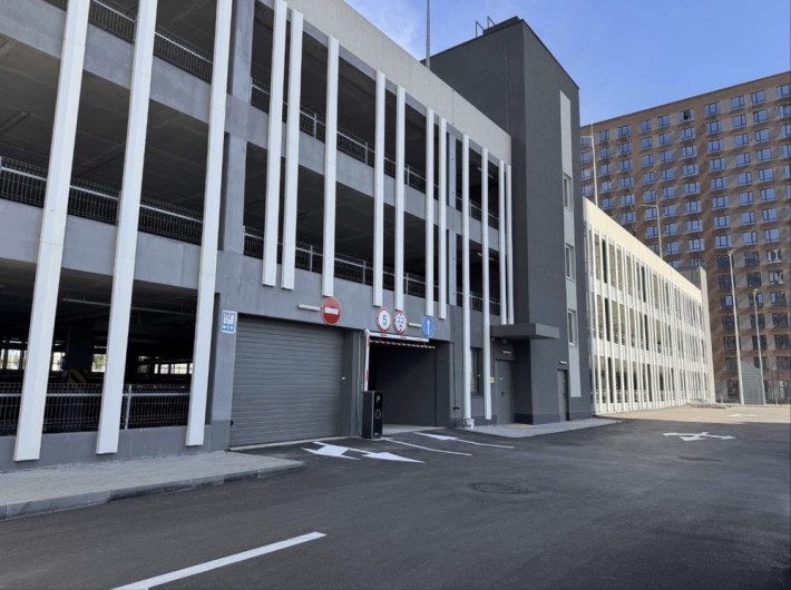 Оренда Паркінг Варшавський 3, 3 поверх, вул Змієнка 32, Власник. - фото 1