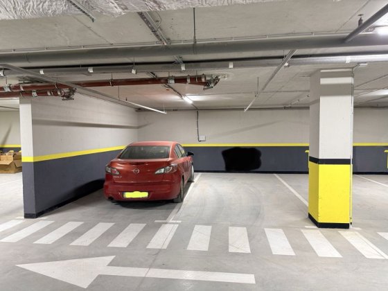 Оренда паркомісця у підземному паркінгу ЖК Skyfall вул .Щирецька 23 Львів