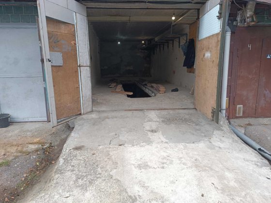 Оренда гаража під склад або автомобіль Львов