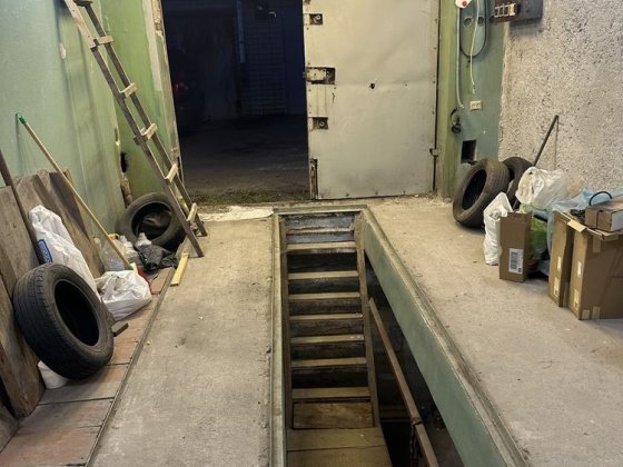 Гараж ГК/Салют двухэтажный, длина 7,5м большие ворота под микроавтобус Дніпро