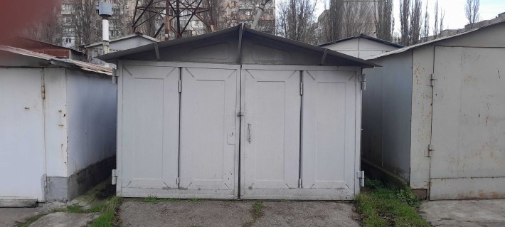 Сдам гараж на Ильфа и Петрова - фото 1