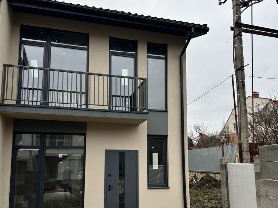 Таунхаус 115 м² р-н Апартель Ужгород