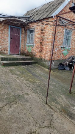 Продам дом. Правый. - фото 1