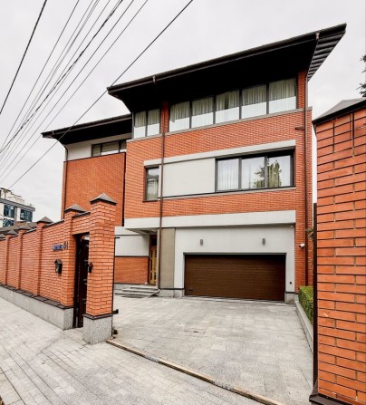 Будинок вул. Редутна в Царському Селі - фото 1