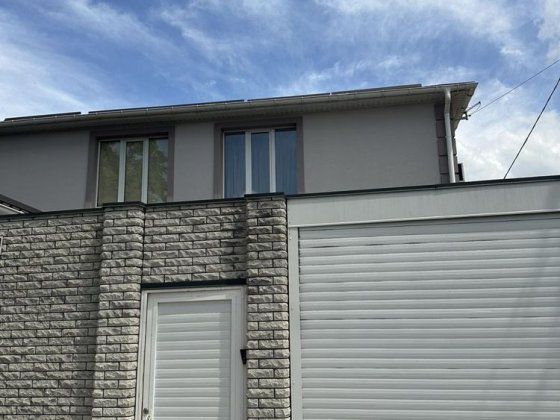 Будинок з чудовим розташуванням Запоріжжя