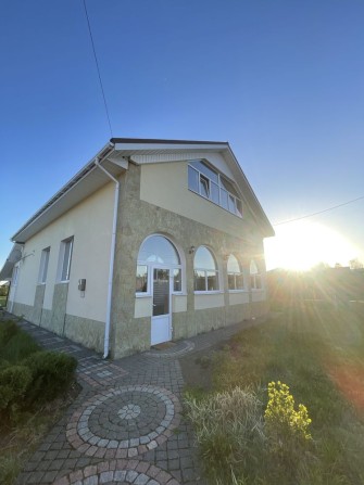 Продаж двоповерхового будинку - фото 1