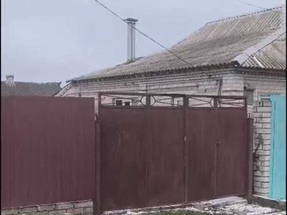 Продам дом в Таромском  — удобное место, хороший участок Дніпро