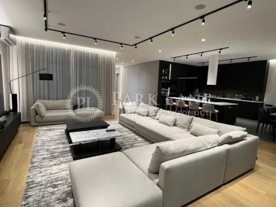 Сучасний будинок КДТ «Чорнобилець» Оболонь, Міністерка. Київ