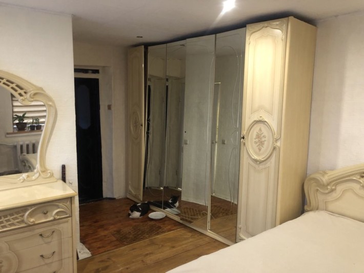 Половина будинка з умовами та АГВ +житлова літня кухня з газом - фото 1