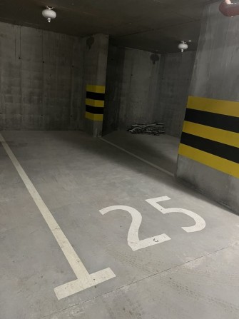 Оренда паркомісця Трускавецька 115 - фото 1