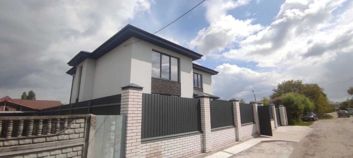 Жуляни. Власник. Ваша родина заслуговує на найкраще! - фото 1