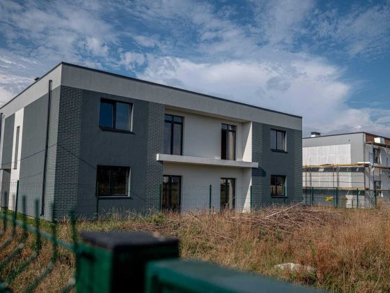 New! БЕЗ КОМІСІЇ! Свіжозбудований котедж з ділянкою 3.2 сот. Львів