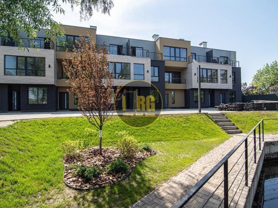 БЕЗ% Таунхаус 127м², Русановские Сады, ул Садовая, м. Левобережная Київ