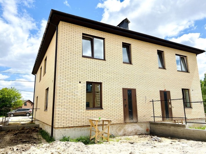 Продам таунхаус 70 кв.м., 2 кімнати, біля озера Agromonichne - фото 1