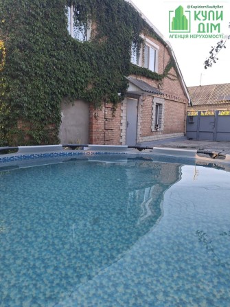 Добротний 2-х поверх. будинок 138 кв.м. на Новомиколаївці - фото 1