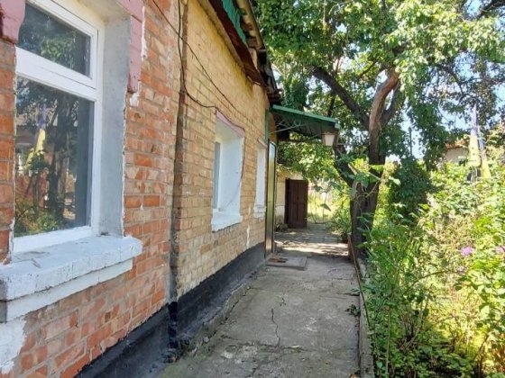 Продаж частини будинку в окремому дворі Кропивницький