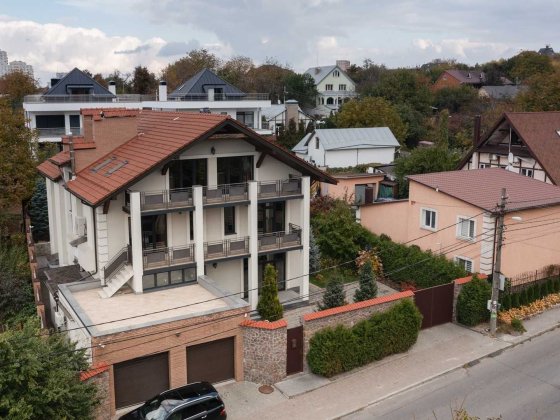 Продаж 9к будинку, Голосіївський р-н, Добрий Шлях вул. Без комісії Киев