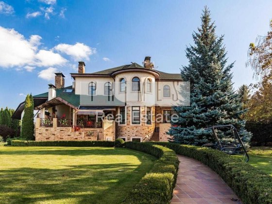 Продаж 9к будинок з власним причалом, вул. Центральна, Осокорки Киев