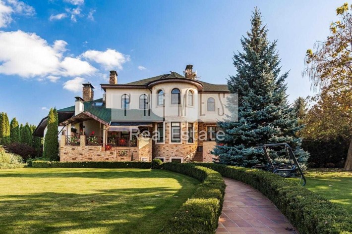 Продаж 9к будинок з власним причалом, вул. Центральна, Осокорки - фото 1