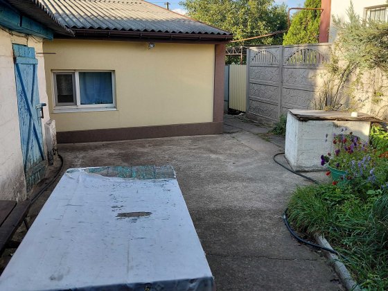 Продам Часть дома в Краснополье с участком и гаражом Днепр