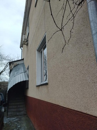 Терміново продам будинок 3 поверхи - фото 1