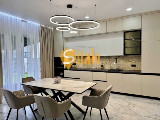 Невеликий будинок в котеджному містечку Київ