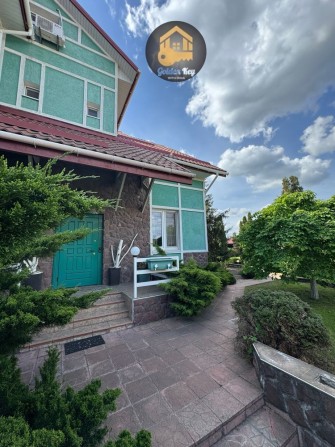 Продам Шикарный Дом 400м2,БАССЕЙН,БАНЯ,ГЕНЕРАТОР,18сотых, гостевойДОМ - фото 1