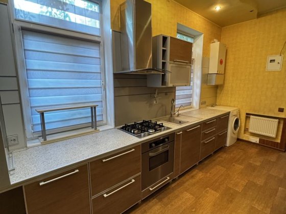 Продам частину будинку Центри Днепр