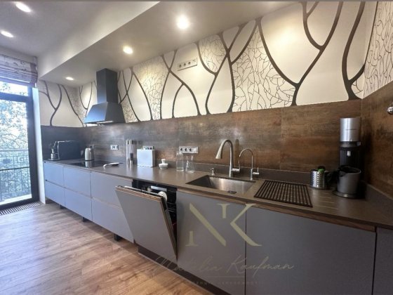 Продаж таунхаусу 280м2 в Голосіївському районі Киев