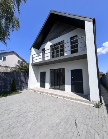 Без%. Чудовий,Новий будинок. Київ. - фото 1