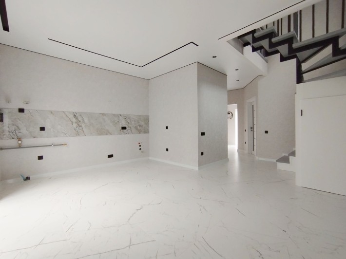 Продаж 2-поверхового дуплекса - фото 1