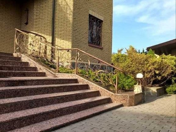 Шикарный большой дом 20 сот ландшафт Дослидное Тополь Правый берег Дніпро