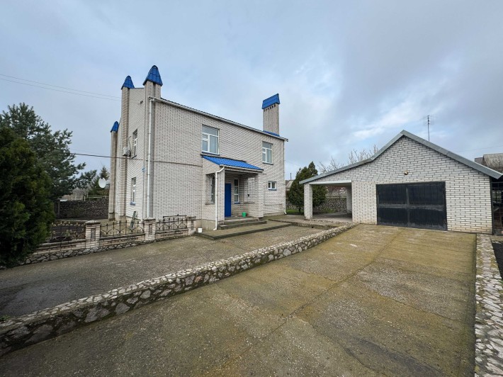 Продам частный двухэтажный дом в Запорожье, правый берег ул.Аскольдова - фото 1