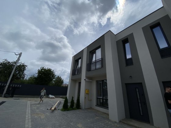 Продаж таунхауса в ближніх Зарванцях Вінниця