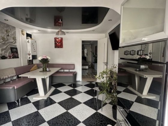 Продам дом с участком Красная линия Левый берег Индустриальный район Днепр