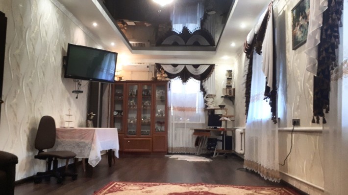 Продам дом Днепр. Продам дом Левый берег. Петрозаводская - фото 1