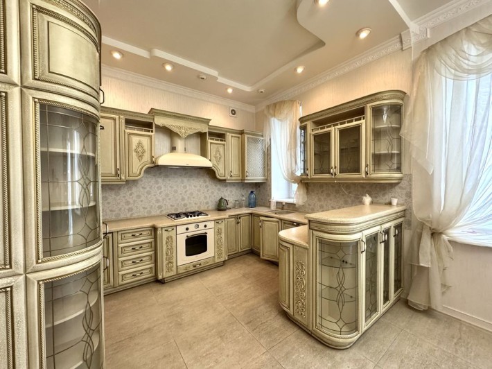 Продажа части дома в центре с мансардой - фото 1