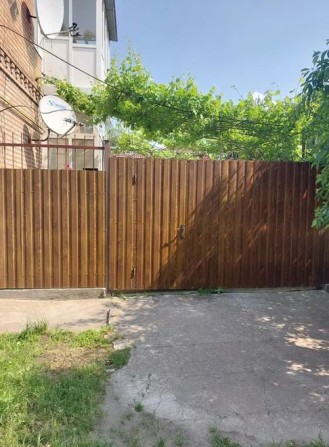 Продам будинок 150 м у центральній частині міста. - фото 1