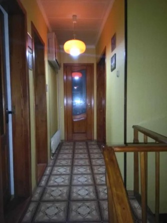 Продам двоповерховий будинок район дитячої обласної лікарні. - фото 1