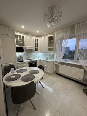 Продаж будинку в м. Дніпро, житловий масив Перемога, 6 соток - фото 1