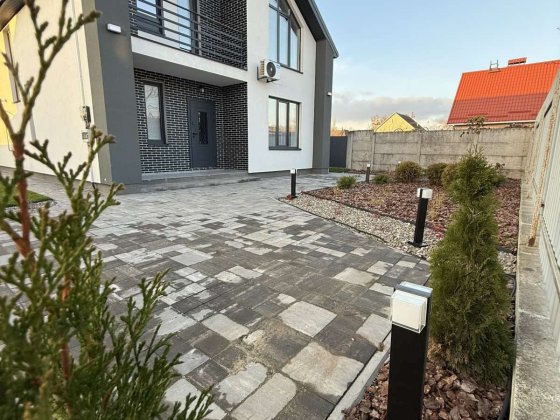 Продається шикарний 4 кімнатний Будинок ЖК Сімейний Комфорт. Вінниця