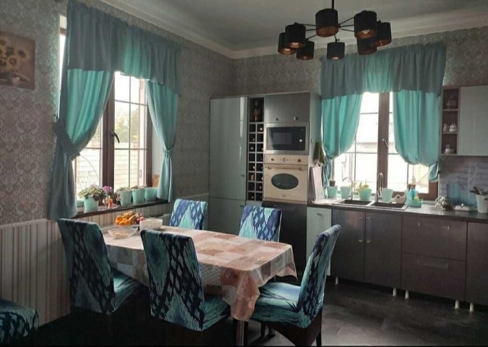 Продам 2 этажный дом с ухоженным участком на посёлке Котовского. - фото 1