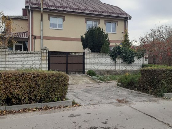 Продаж будинку на селищі Гірничному Кропивницький