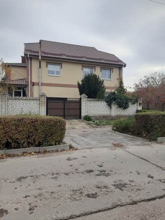 Продаж будинку на селищі Гірничному - фото 1