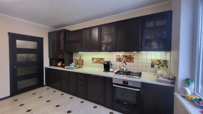 Продаю будинок в Центральному районі міста - фото 1