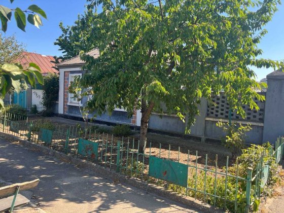 Продам добротний якісний будинок в Ракетному Урочищі Николаев